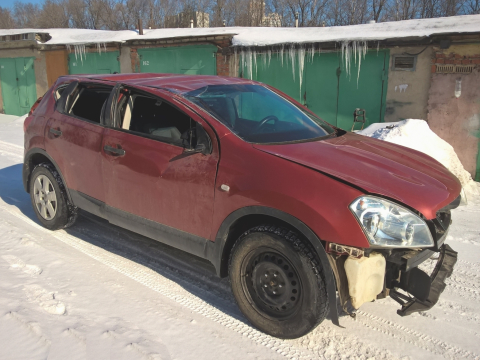 Продать битый автомобиль в Подольске.