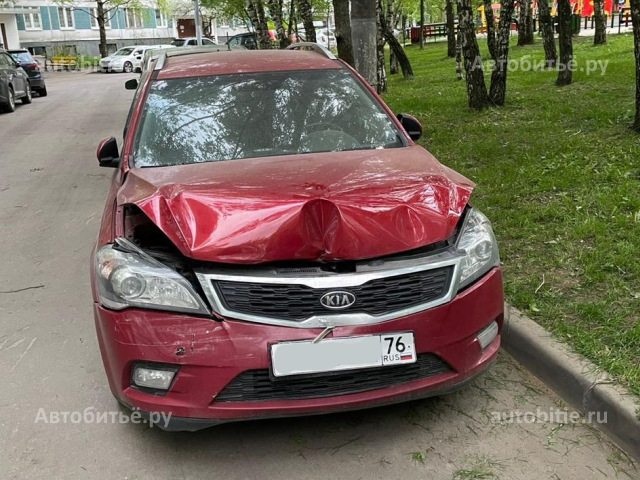 Продать битый автомобиль в Свердловском.